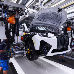 Производство BMW может остановиться в ближайшие недели