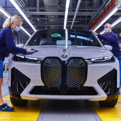 BMW Dingolfing удвоит производство электромобилей в 2021 году