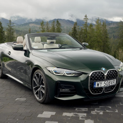 Второе поколение кабриолета 4-й серии BMW 430i G23 Convertible в цвете San Remo Green