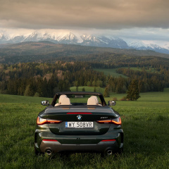 Второе поколение кабриолета 4-й серии BMW 430i G23 Convertible в цвете San Remo Green