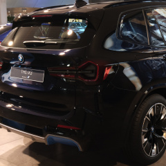 BMW iX3 Facelift будет впервые показан публике в рамках выставки IAA 2021 в BMW Welt в Мюнхене
