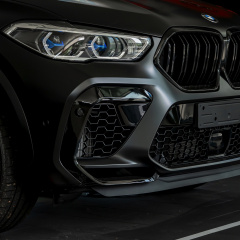 BMW X6 M Competition (F96) с индивидуальным лакокрасочным покрытием цвета Frozen Black