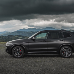 BMW X3 G01 LCI M Sport 2021 в цвете Frozen Dark Grey