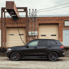 Ограниченная серия специального выпуска BMW X5 Black Vermilion Edition с уникальными характеристиками