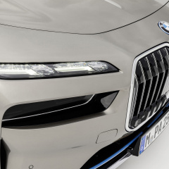 МИРОВАЯ ПРЕМЬЕРА: BMW i7 2023 года — самый совершенный BMW в истории