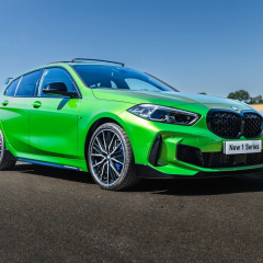 Новая BMW M135i Java Green с деталями M Performance