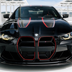 Агрессивный BMW M4 CSL в цвете Black Sapphire Metallic