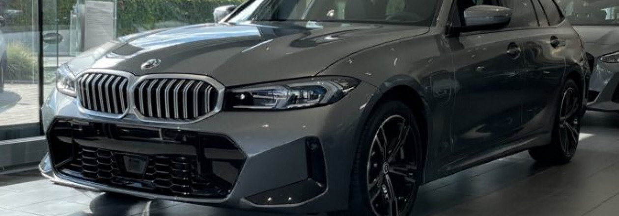 Представлен новый BMW 330e Facelift