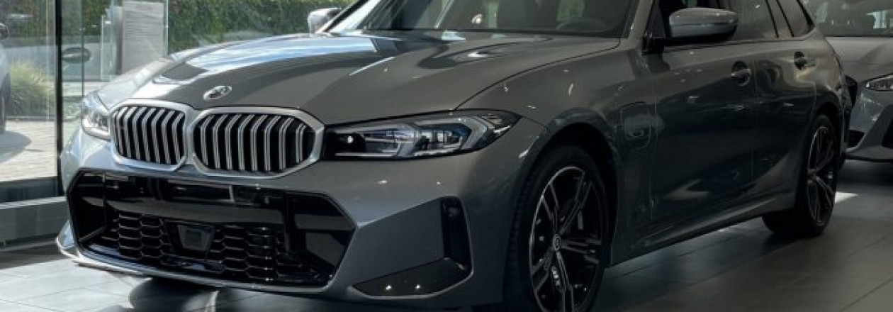 Представлен новый BMW 330e Facelift Представлен новый BMW 330e Facelift