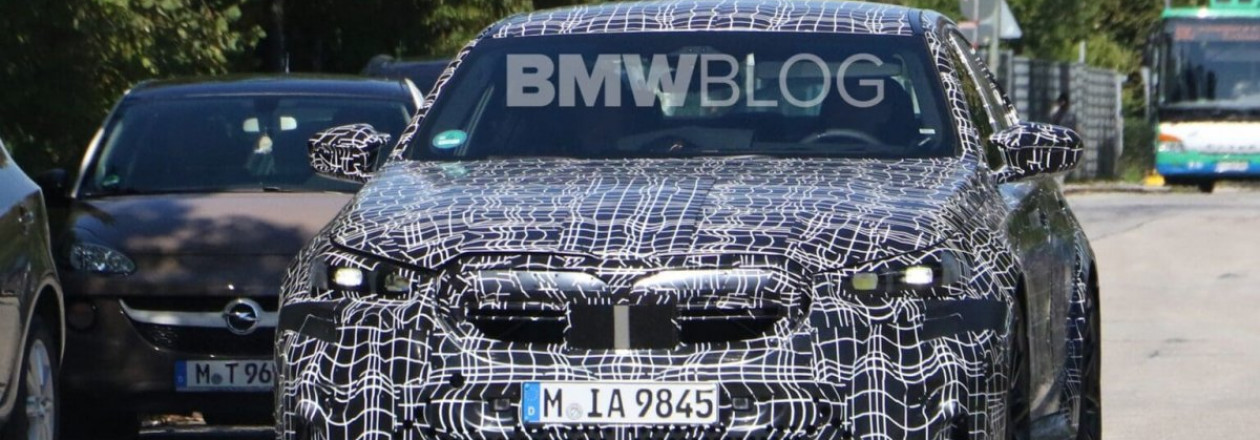 Будущий 750-сильный BMW M5 (G90) замечен в Германии