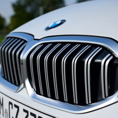 Новый BMW 320d Touring 2023 с фейслифтингом