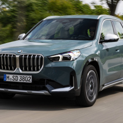 BMW X1 U11 с пакетом xLine в цвете Cape York Green