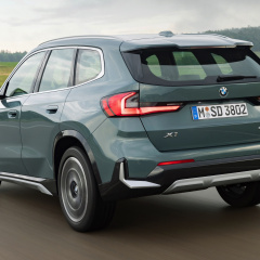 BMW X1 U11 с пакетом xLine в цвете Cape York Green