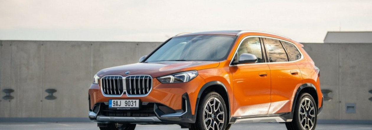 2023 BMW X1 XLine Utah Orange