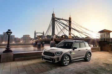 МИНИ-кроссовер Albert Bridge Edition PHEV — специальный Countryman SE для Японии BMW Всё о MINI COOPER Все MINI