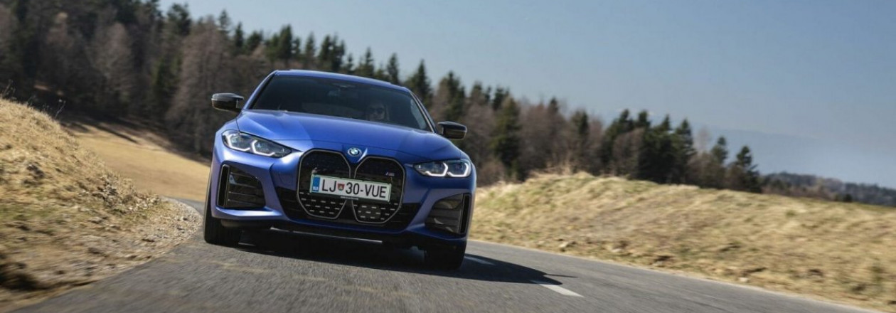 BMW i4 M50 – как далеко можно проехать на максимальной скорости?