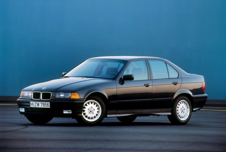 BMW 3 серии E36 превратился в дрифтмашину мощностью 1200 Л.с. BMW 3 серия E36