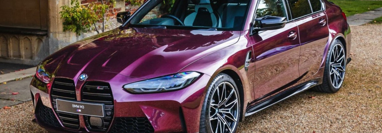 BMW M3 в цвете Wildberry Metallic