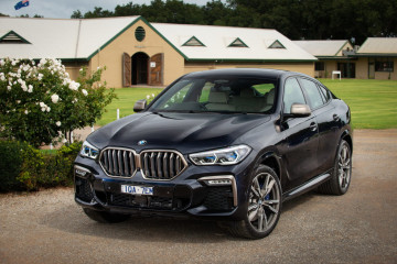 Тюнингованный BMW X6 M50i в тесте на максимальную скорость BMW X6 серия G06