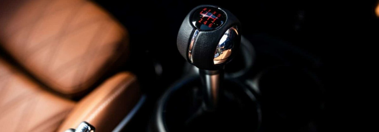 MINI USA предлагает механическую коробку передач для четырёх дополнительных моделей