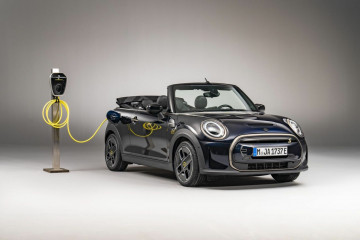 Кабриолет MINI Cooper SE с дальностью хода 201 км запускается в производство BMW Всё о MINI COOPER Все MINI