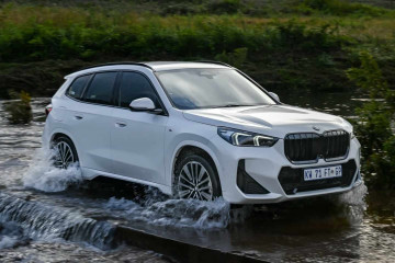 2023 BMW X1 M Sport с множеством дополнительных опций в фотосессии для запуска в Южной Африке BMW M серия Все BMW M