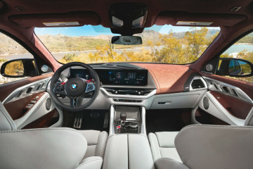 Интерьер BMW XM эффектно смотрится с отделкой Silverstone и Vintage Coffee :: BMW :: XM :: G09 Интерьер BMW XM эффектно смотрится с отделкой Silverstone и Vintage Coffee BMW XM G09