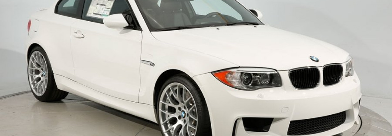 Безупречный BMW 1M с пробегом 246 км за 200 000 долларов