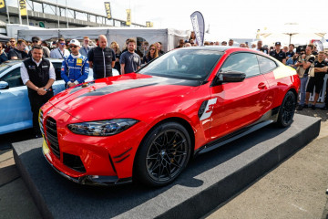 Яркий дебют BMW M4 DTM Champion Edition от Schubert Motorsport BMW 4 серия G82