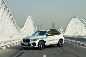 Водородный BMW iX5 завершает испытания в ОАЭ BMW Концепт Все концепты