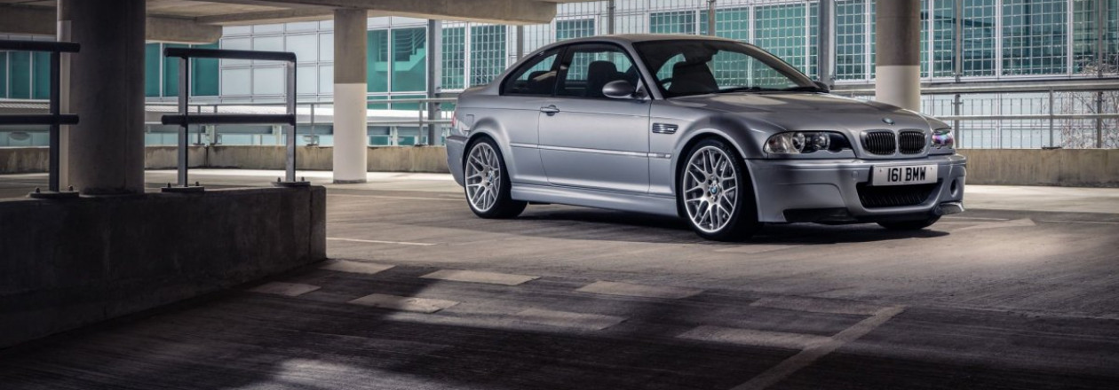 BMW M3 CSL (E46) - исключительные характеристики и потрясающая эстетика