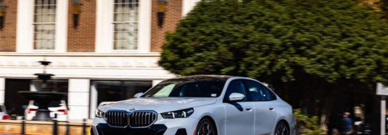 Обзор 2024 BMW 530i
