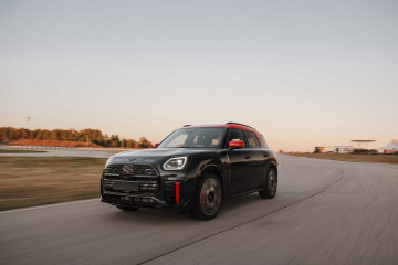 2024 MINI Countryman JCW - самый мощный MINI BMW Всё о MINI COOPER Все MINI