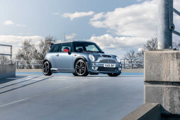 MINI UK демонстрирует John Cooper Works GP1