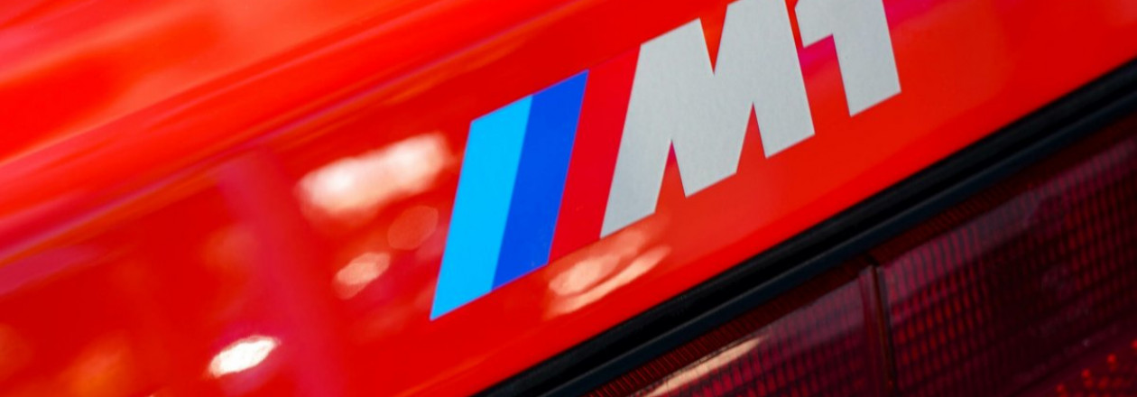 Нетронутый BMW M1 с пробегом 12 500 км выставлен на аукцион Нетронутый BMW M1 с пробегом 12 500 км выставлен на аукцион