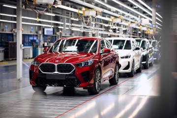 Новые BMW X2 и iX2 сходят с конвейера в Регенсбурге BMW X1 серия U12