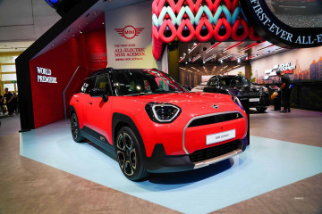 MINI Aceman Rebel Red дебютирует в Пекине BMW Всё о MINI COOPER Все MINI