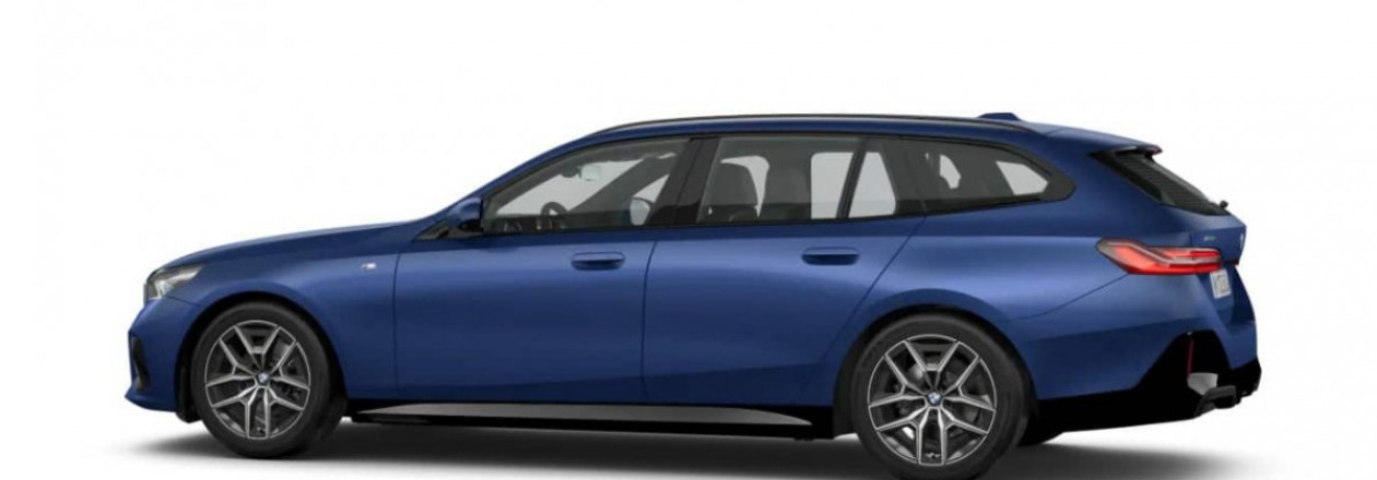 BMW запускает новый 523i Touring в Японии BMW запускает новый 523i Touring в Японии