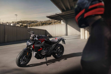 BMW анонсировала мотоцикл R 1300 RS 2026 года с обновлённым оппозитным двигателем BMW Мотоциклы BMW Все мотоциклы