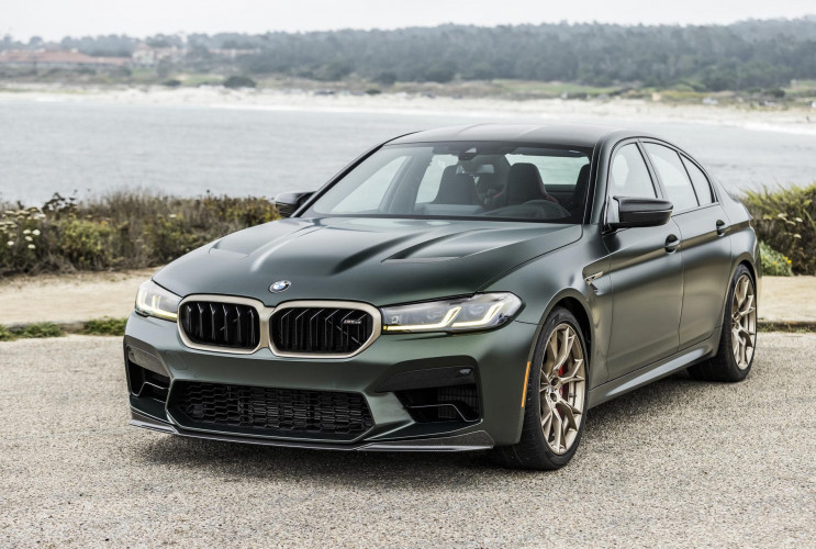 BMW M5 CS в драг-гонке BMW Другие марки Mercedes