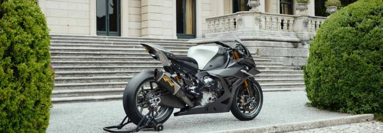 BMW Motorrad представила концепт RR на Villa d’Este BMW Motorrad представила концепт RR на Villa d’Este