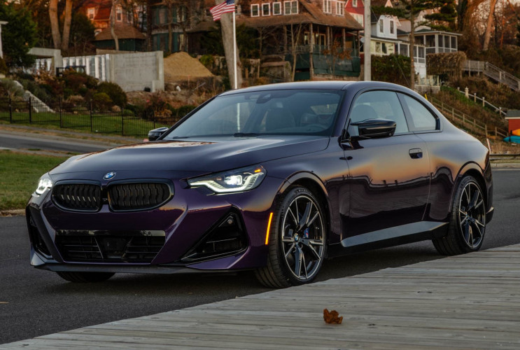 Ferrari SF90 против заряженного BMW M240i BMW 2 серия G42