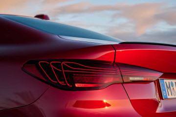 BMW 4 Series Gran Coupe и электрический i4 получат адаптивные светодиодные фары и лазерные задние огни BMW BMW i Все BMW i