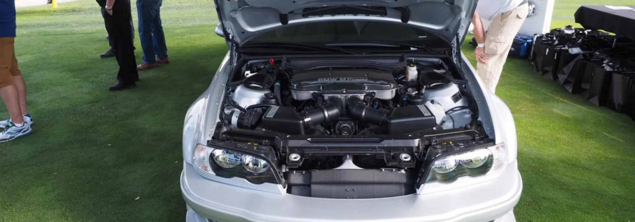 BMW M3 GTR Street Car: редкий шедевр с невероятным звучанием