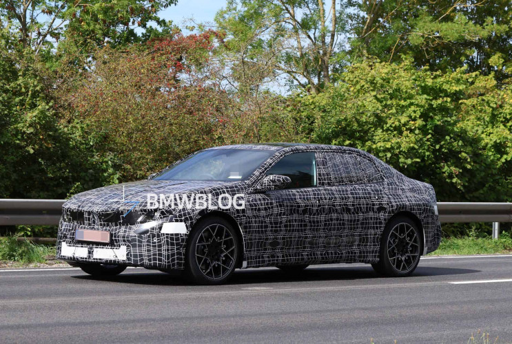 BMW i3 возвращается: в 2027 году дебютирует седан с версией 50 xDrive BMW BMW i Все BMW i