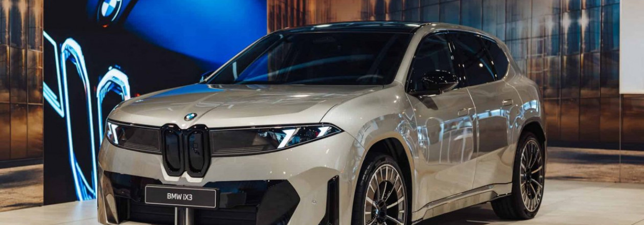 Новый BMW iX3 обошёл бензиновый X3 по заказам в Германии Новый BMW iX3 обошёл бензиновый X3 по заказам в Германии