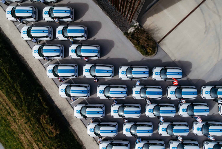 Большая доставка от MINI: 126 электромобилей для медицинской компании Biogena BMW Всё о MINI COOPER Все MINI