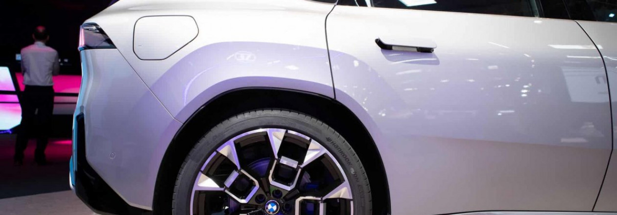 2026 BMW iX3: эффектный дебют с 22” M-колёсами и россыпью опций