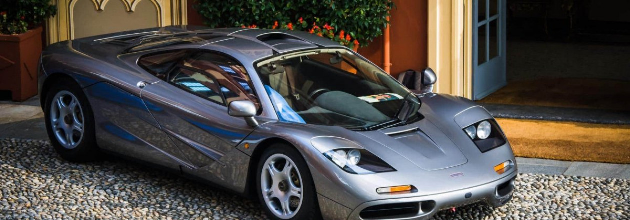 McLaren F1 с историей обслуживания в BMW of North America отправляется на аукцион