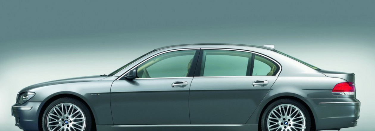 До огромных решёток радиатора у BMW был «Bangle Butt» — и он изменил дизайн марки